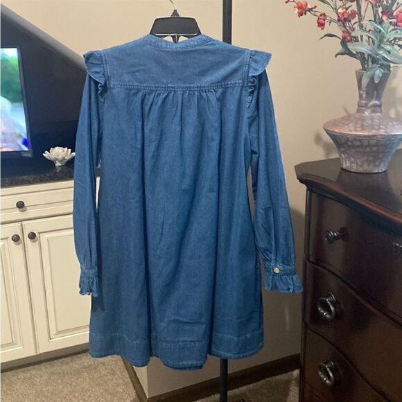 Draper James Dark Wash Chambray Ruffle Shift
Dress - Picture 8 of 12